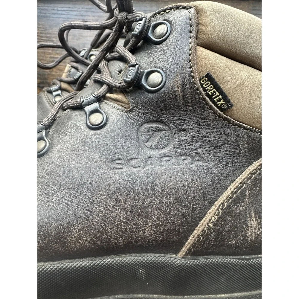 Vintage Leather Scarpa Unisex Boots